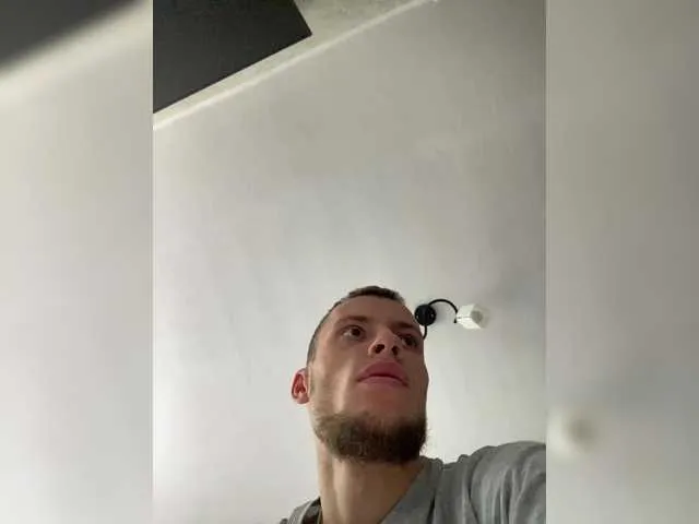 Hotforunow – webcam model profile photo Image 8