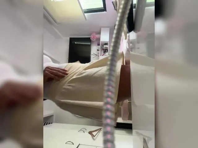 VioletchelseaBabesatation – webcam model profile photo Image 5