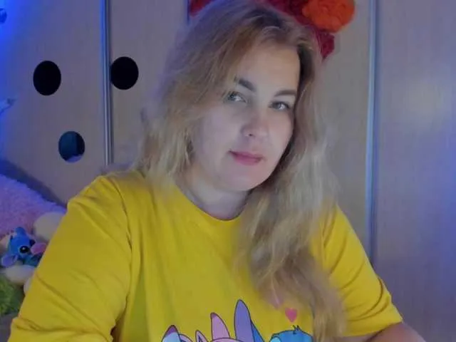 blondeambitionnn – webcam model profile photo Image 14