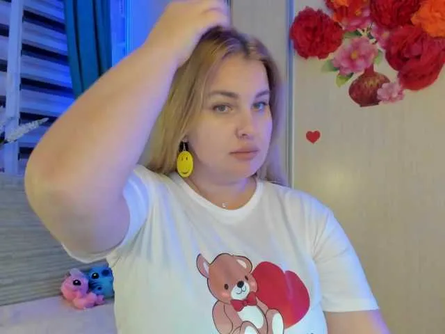 blondeambitionnn – webcam model profile photo Image 18