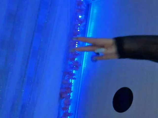 blondeambitionnn – webcam model profile photo Image 9