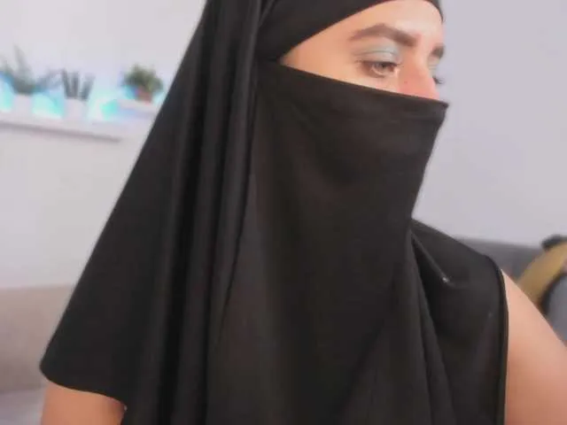 SofiaSins – webcam model profile photo Image 13