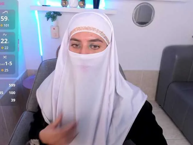 SofiaSins – webcam model profile photo Image 5