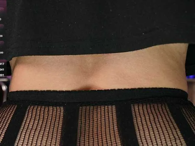 SusyBlair – webcam model profile photo Image 4