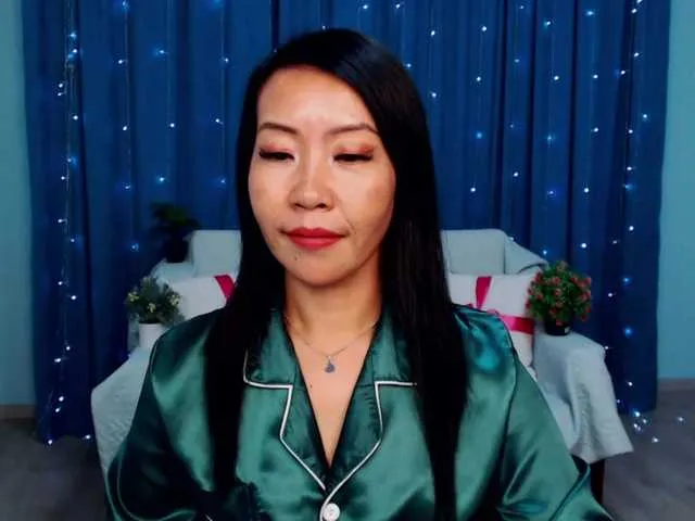 ANGELALADI – webcam model profile photo Image 12