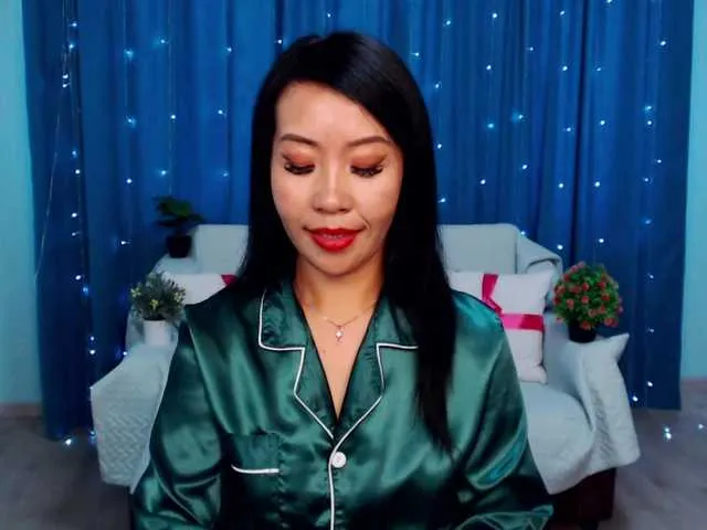 ANGELALADI – webcam model profile photo Image 7