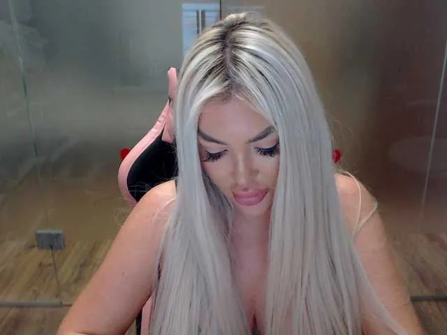 Loli_Belle – webcam model profile photo Image 14