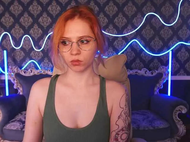 BlondeScarlettx – webcam model profile photo Image 12