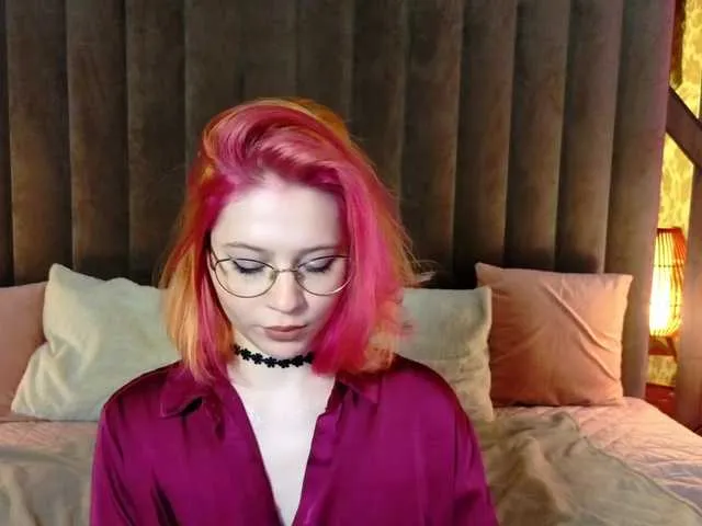 BlondeScarlettx – webcam model profile photo Image 5