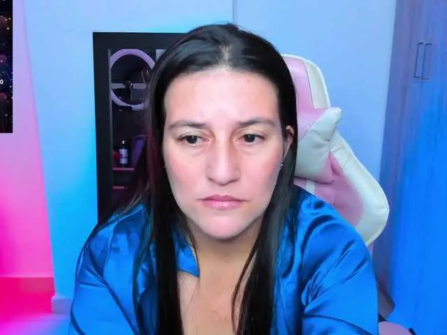 VioletchelseaBabesatation – webcam model profile photo Image 3