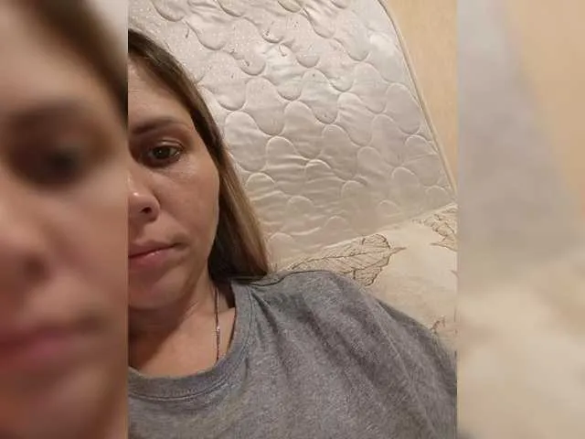 OpheliaVyx – webcam model profile photo Image 19