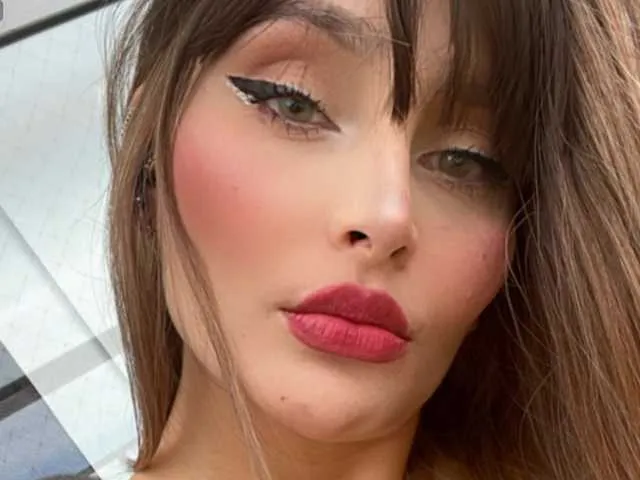 ScarlettSugar – webcam model profile photo