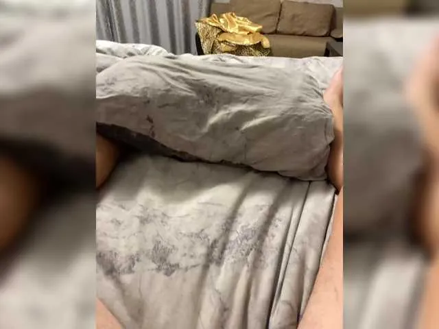 MistressLouUK – webcam model profile photo Image 10