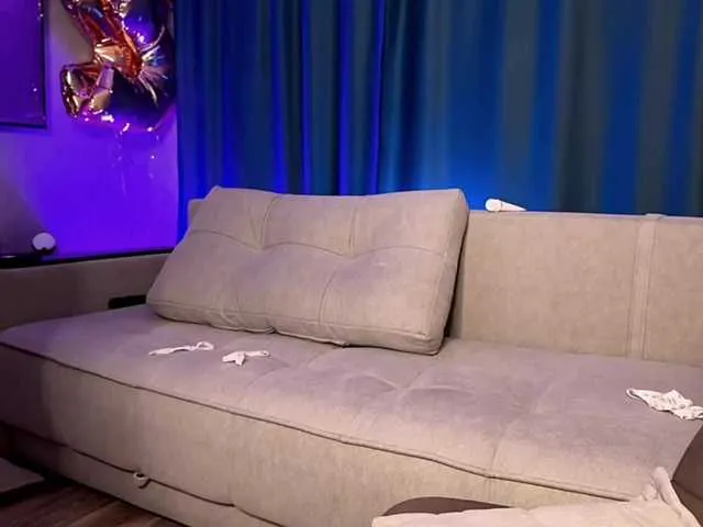 British_EmJess – webcam model profile photo Image 5