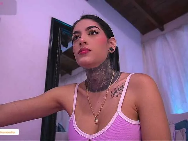 MarilynRainbow – webcam model profile photo Image 13