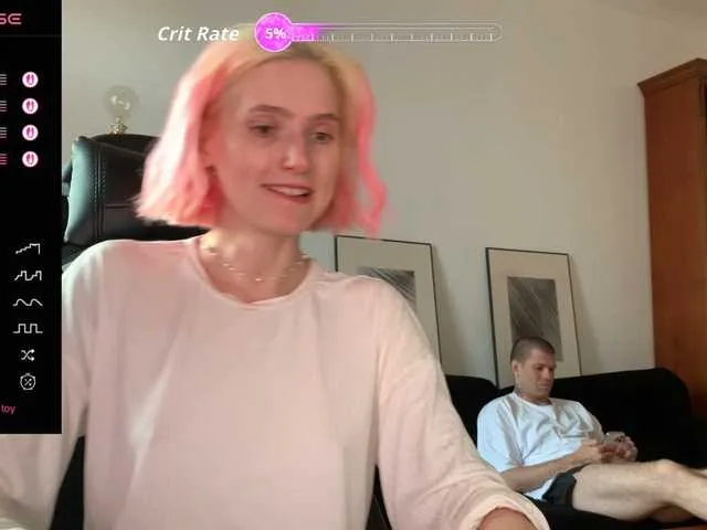 LoraDevine – webcam model profile photo Image 2