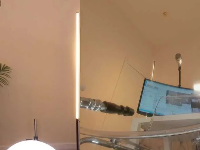 Scarlettsteelexo – webcam model profile photo Image 19