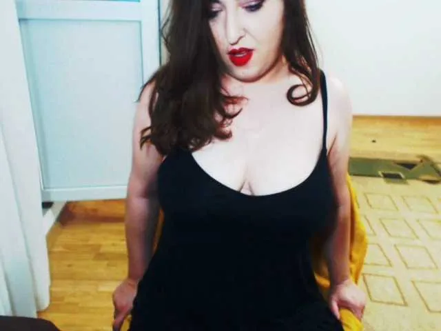 blondeambitionnn – webcam model profile photo Image 2