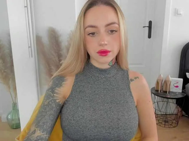 BabeBeth40 – webcam model profile photo Image 12