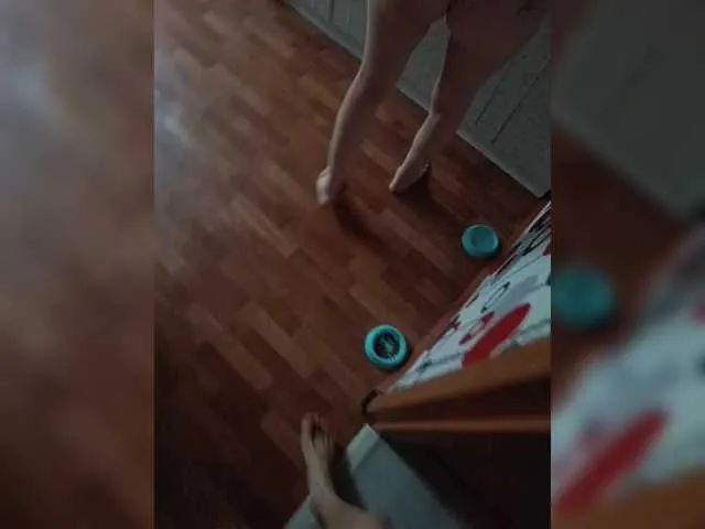 ChelseaBlondeUK – webcam model profile photo Image 2