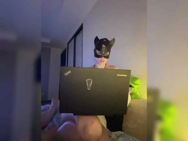 BabeBeth40 – webcam model profile photo Image 2