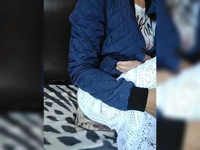 Anesteishen – webcam model profile photo Image 14