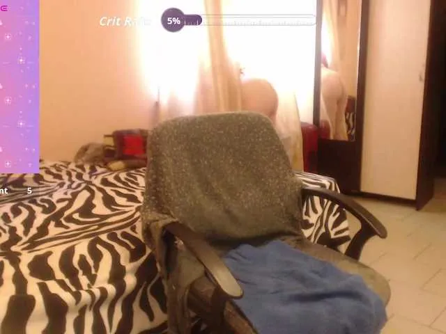 roouse – webcam model profile photo Image 2