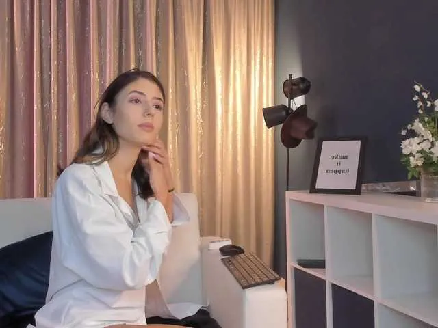 Girl-Fire – webcam model profile photo Image 9