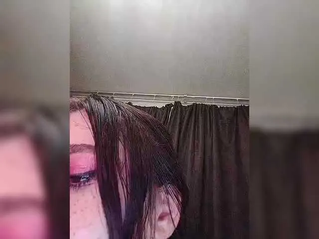 BlondeScarlettx – webcam model profile photo Image 8