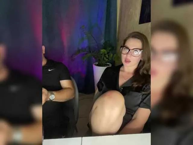 Hotforunow – webcam model profile photo Image 14