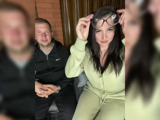 Hotforunow – webcam model profile photo Image 4