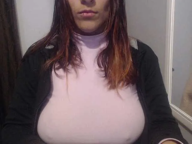 LorrySkye – webcam model profile photo Image 12