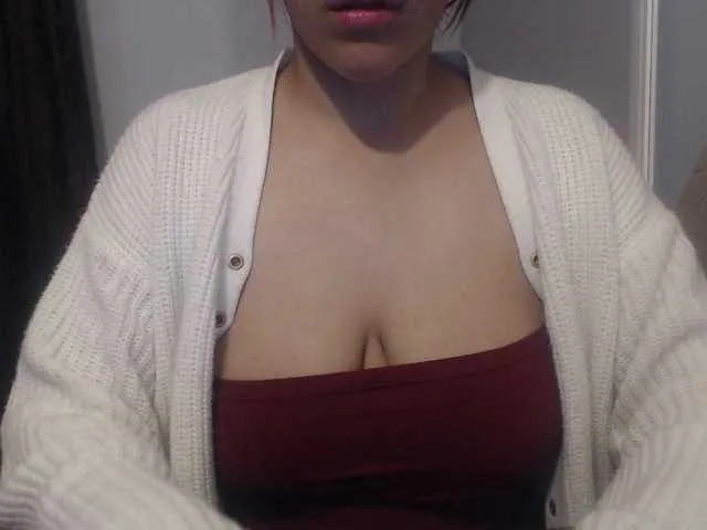 LorrySkye – webcam model profile photo Image 13