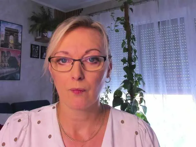 00hottits1991 – webcam model profile photo Image 18