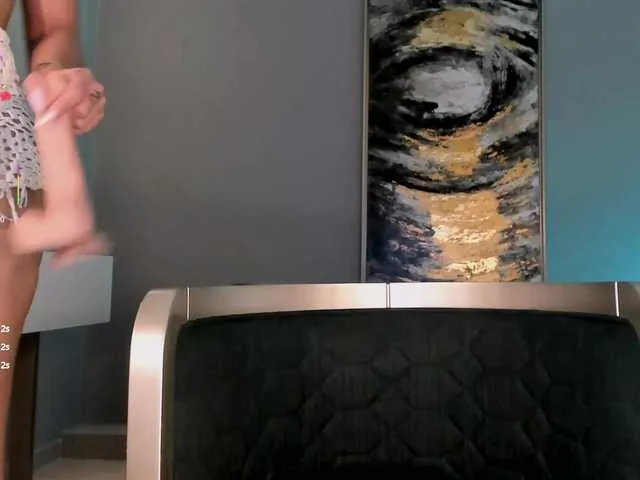 TraceyKalani – webcam model profile photo Image 13