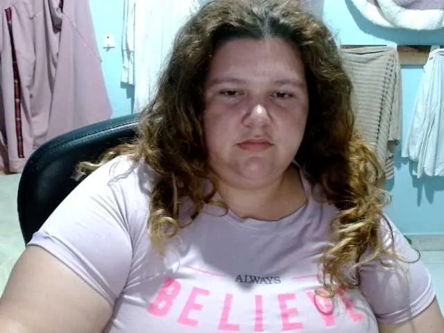 blondeambitionnn – webcam model profile photo Image 10