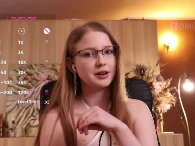 LannaGracesX – webcam model profile photo Image 16