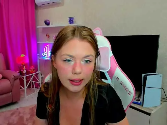 SusyBlair – webcam model profile photo Image 9