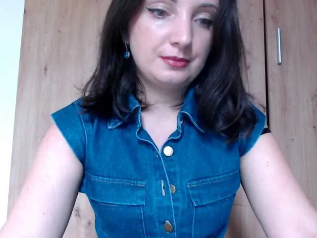 Leysun7 – webcam model profile photo Image 2