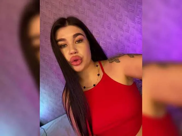 Libely – webcam model profile photo Image 6