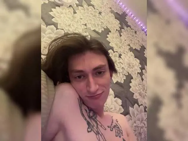 SofiaSins – webcam model profile photo Image 5