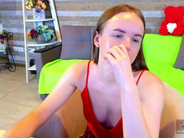 British_EmJess – webcam model profile photo Image 10