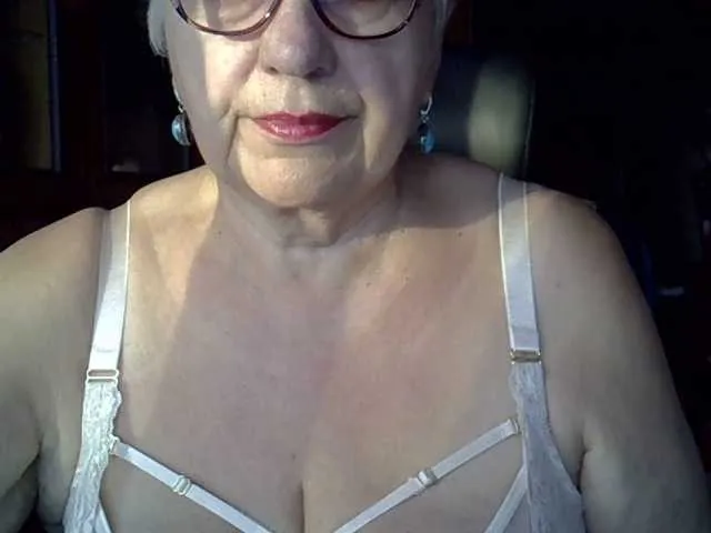 Loli_Belle – webcam model profile photo Image 10