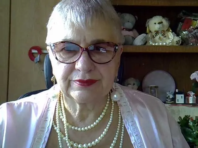 Loli_Belle – webcam model profile photo Image 16