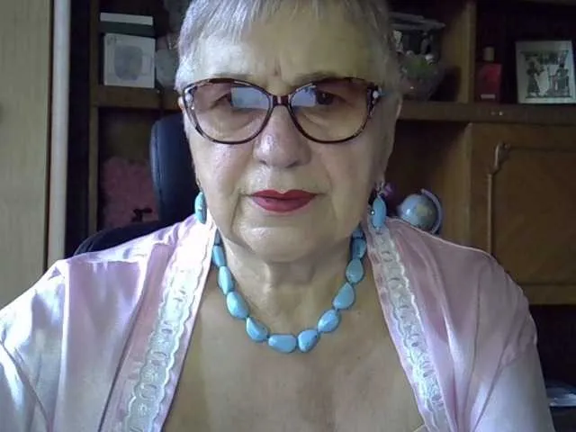 Loli_Belle – webcam model profile photo Image 17