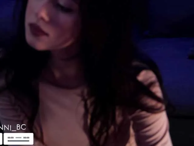 Julia93cherry – webcam model profile photo Image 12