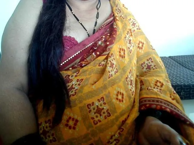 SilviaPastori – webcam model profile photo Image 10