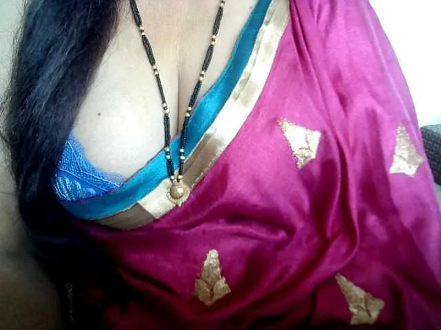 SilviaPastori – webcam model profile photo Image 12