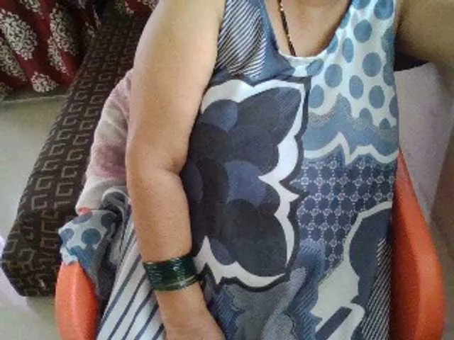 SilviaPastori – webcam model profile photo Image 9