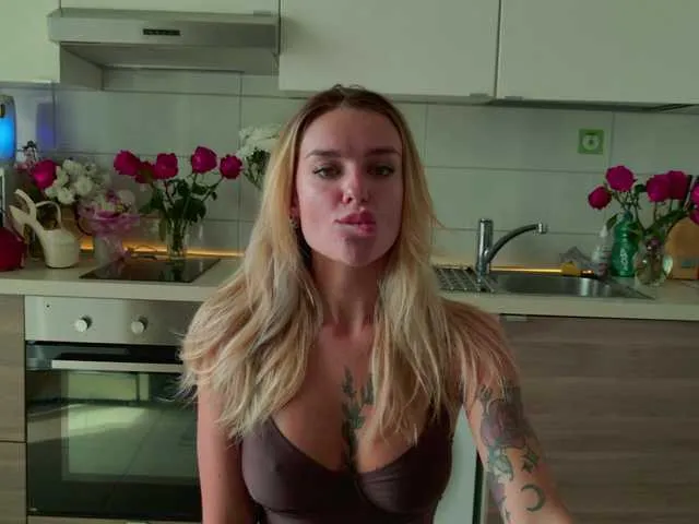 TearPrincess – webcam model profile photo Image 13